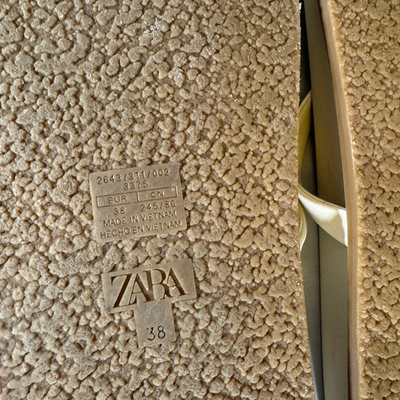 ZARA Women's Beige Buckle Slide Buckle Comfort Straps Sandals Size 38 Minimalist - Picture 5 of 9